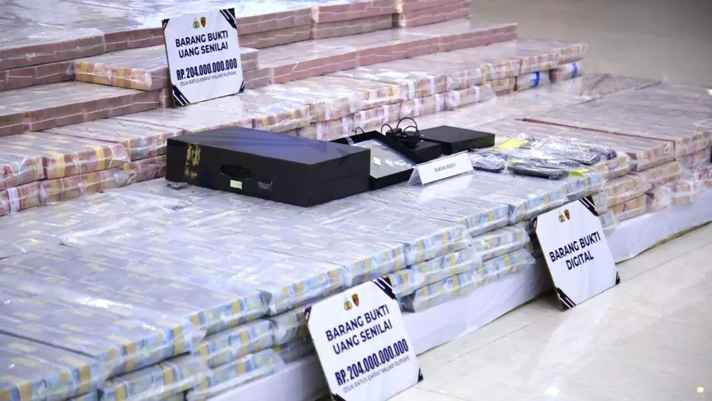 Bareskrim polri berhasil membongkar jaringan sindikat pembobolan rekening dormant