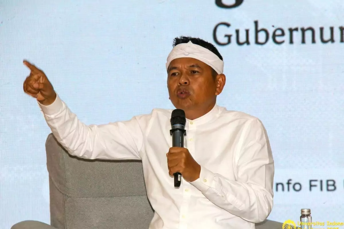 Dedi Mulyadi Klarifikasi Isu Tunjangan 33 Miliar: “Itu Tidak Benar, Semua untuk Rakyat” Klarifikasikangdedy 3