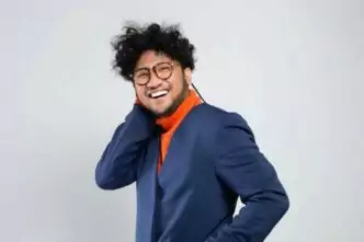KPU Batal Rahasiakan Dokumen Capres, Kunto Aji Sentil Pedas: “Mbok Ya Dipikir Dulu!” Kunto aji 1
