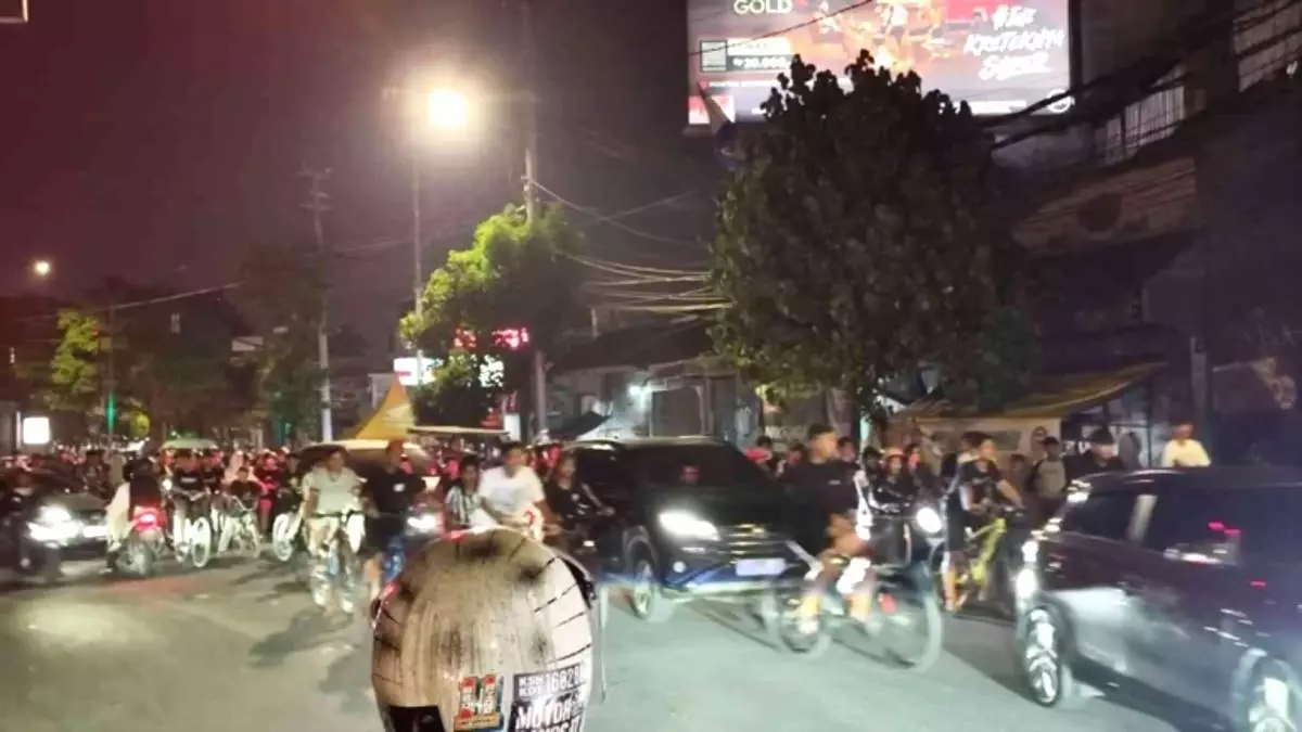 JLFR, Semangat Gowes yang Terancam Macet dan Pelanggaran: Menakar Ulang Euforia Bersepeda di Yogyakarta Sepeda 1