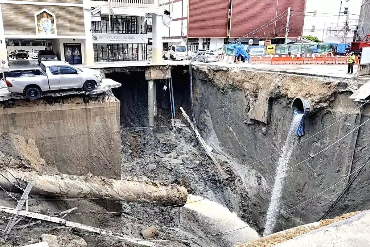Sinkhole di bankok