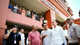 Widiyanti putri wardhana mengunjungi pasar kumbasari