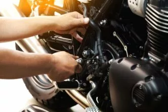 Motor mogok massal usai isi pertalite di surabaya dan tuban, warga curiga kualitas bbm menurun