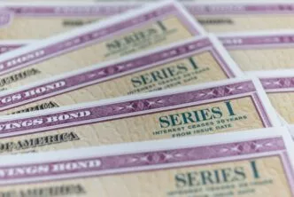 Pemerintah Terbitkan Global Bonds USD dan Euro, Raup Dana 42 Triliun Surat utang negara