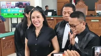 Foto sidang vonis nikita mirzani