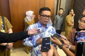Utang Pinjol Warga Banten Tembus 5,98 Triliun, Gubernur Imbau Waspada dan Gunakan Lembaga Resmi Gubernur banten