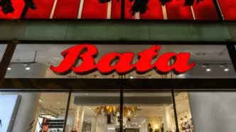 Brand Legendaris Sepatu BATA Hapus Lini Bisnis Alas Kaki, Tutup Pabrik hingga Ganti Anggaran Dasar Ilustrasi gerai retail bata