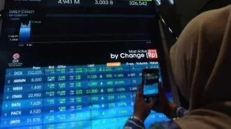 Investor asing net sell saham perbankan indonesia