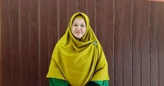 Kepala sekolah sman 1 cimarga dini fitria