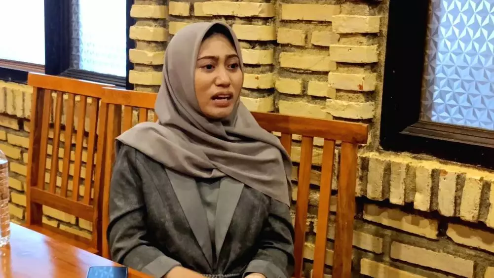 Klarifikasi dheninda chaerunnisa