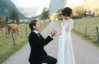 Momen lamaran el rumi syifa hadju di pegunungan swiss