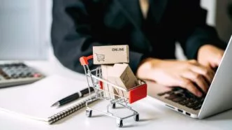 Pajak e commerce 2025 ditunda