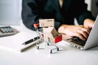 Pajak E-Commerce Resmi Ditunda! Pemerintah Tunggu Pertumbuhan Ekonomi Capai Level 6 Persen Pajak e commerce 2025 ditunda