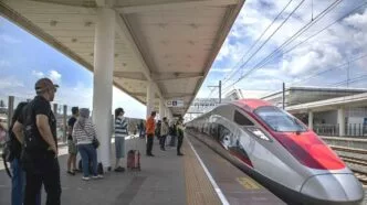 Pembangunan Kereta Cepat Whoosh ke Surabaya Tetap Dilanjutkan, Meski Berpolemik dan Utang Mencapai 116 Triliun Pembangunan kereta cepat whoosh sampai surabaya tetap lanjut