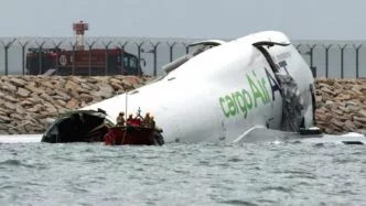 Pesawatkargohong kong crashairline