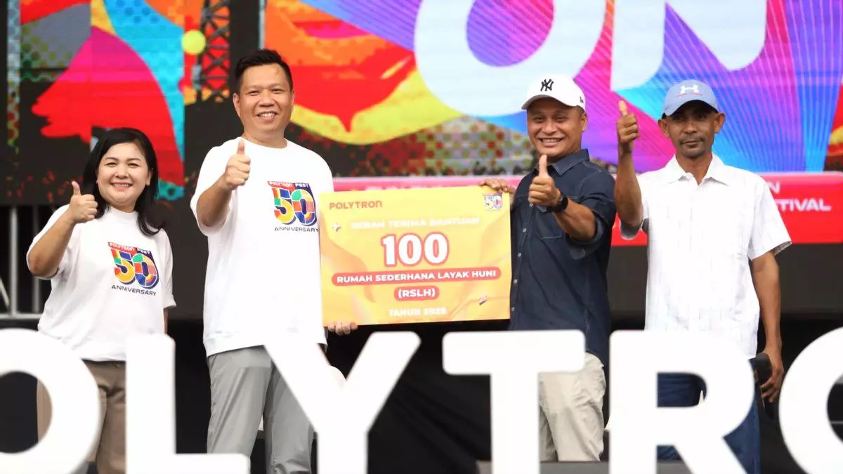 Polytron bangun 100 rumah untuk warga kudus