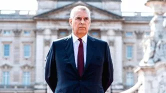 Raja charles resmi cabut seluruh gelar pangeran andrew dan usir dari istana monarki inggris