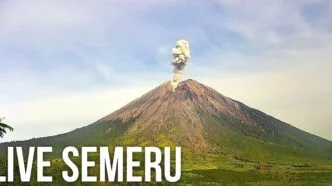 Semeru erupsi oktober 2025