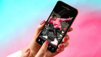 Tiktok masih bisa diakses meski izin dibekukan