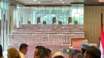 Tumpukan uang 13 trilyun hasil sitaan kasus cpo