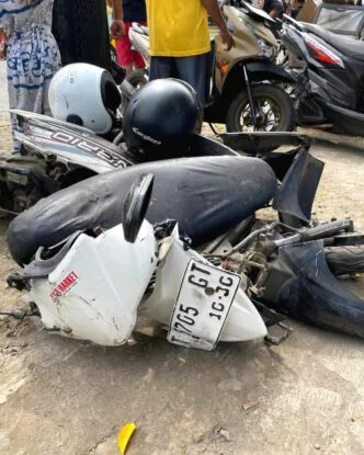 Belasan Kendaraan Ringsek, Dua Korban Tewas di Tabrakan Beruntun Cikampek