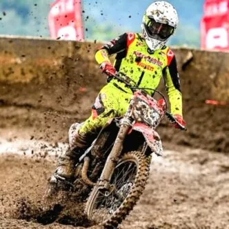 Bintang dan Abimanyu Bersinar di Sepang, Arsenio Tutup Musim dengan Runner Up Nasional