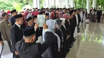 Bupati Ponorogo non aktif Sugiri Sancoko saat menggelar mutasi jabatan