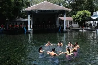 Diburu Peziarah, Umbul Ngabean Dipercaya Bisa Bantu Karier Melambung