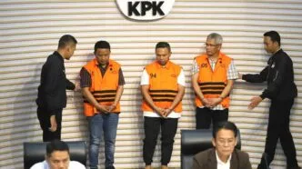 Gubernur riau abdul wahid jadi tersangka, kpk bongkar permintaan fee rp 7 miliar lewat orang kepercayaan