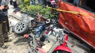 Kecelakaan maut kereta api prambanan tiga pengendara motor tewas, satu keluarga luka luka
