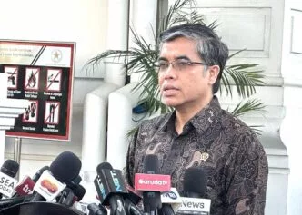 Menteri Ketenagakerjaan (Menaker) Yassierli menyatakan bahwa belum terdapat keputusan akhir