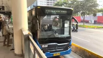 Naik Transjakarta Semakin Gampang, Kredivo Luncurkan Fitur Bayar Nanti Tanpa Bunga