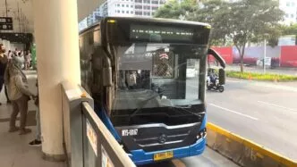 Naik Transjakarta Semakin Gampang, Kredivo Luncurkan Fitur Bayar Nanti Tanpa Bunga
