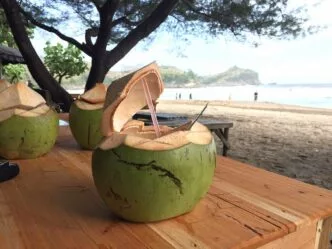 Air kelapa muda