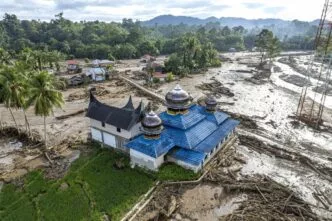 Banjir bandang sumbar aceh belum ditetapkan sebagai bencana nasional