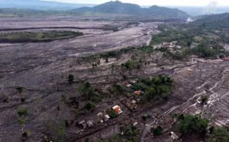 Dampak erupsi semeru 19 november