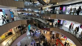 Ilustrasi mall di jakarta