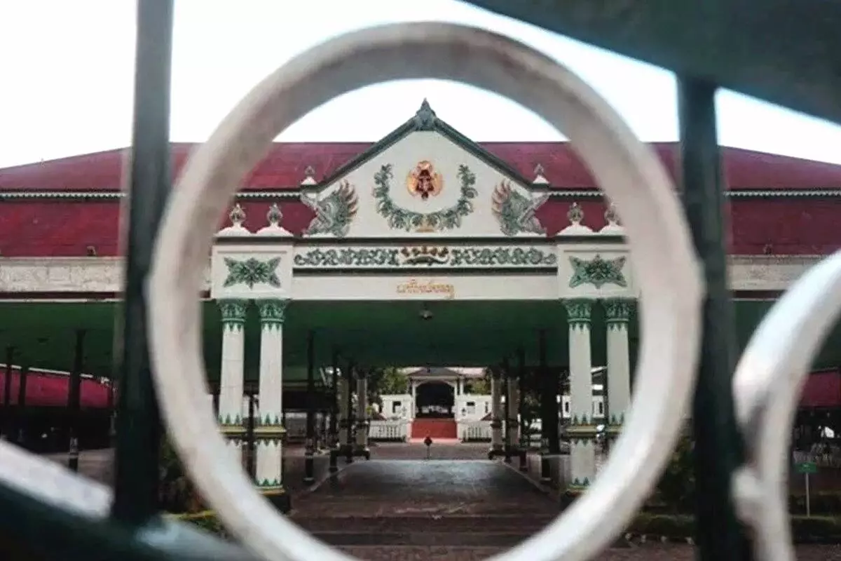 Keraton Yogyakarta Hentikan Kegiatan Gamelan dan Wisata Srimanganti Sampai 5 November, Berkabung Atas Wafatnya Paku Buwono XIII Suasana keraton jogja
