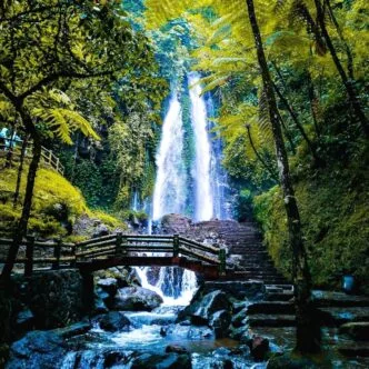 BPBD Karanganyar Ingatkan Wisatawan Hati Hati Setelah Insiden Maut di Grojogan Sewu