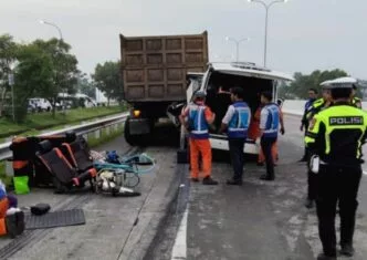 Diduga Sopir Microsleep, Kecelakaan Hiace di Tol Malang–Pandaan Tewaskan 2 Penumpang