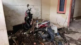 Hujan Deras Picu Banjir Cirebon, 24 Desa di 8 Kecamatan Terendam