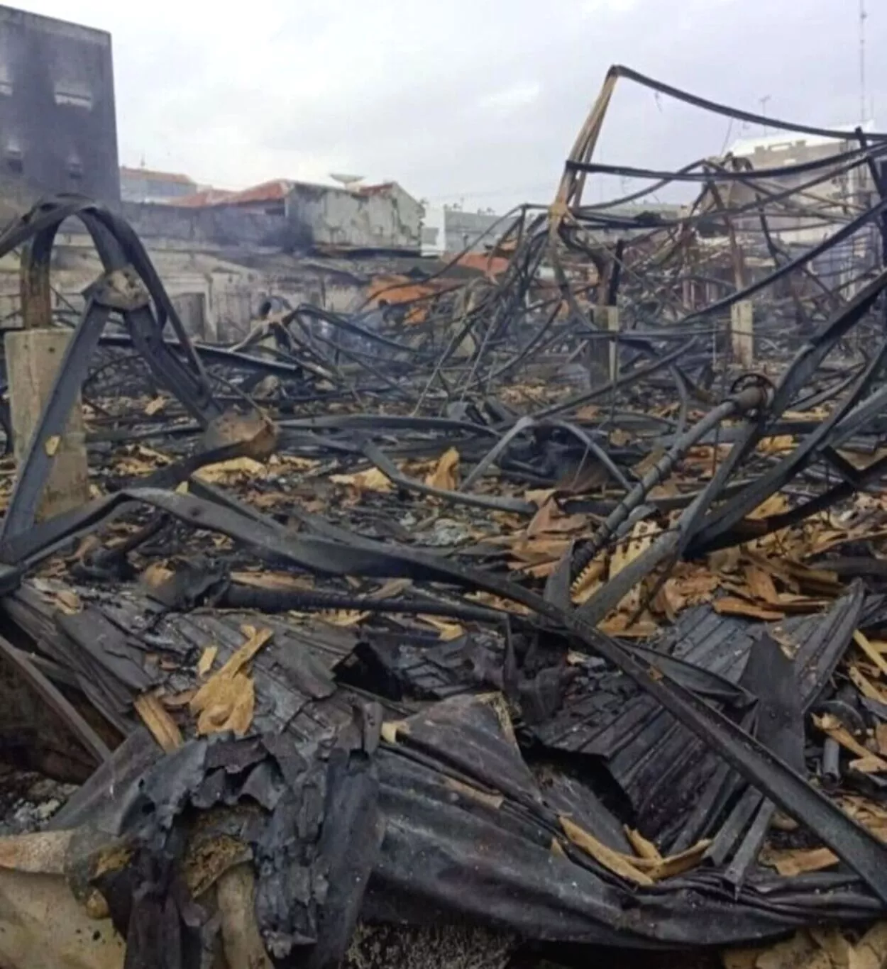 Kronologi Kebakaran Pasar Pagi Pemalang, 120 Kios dan Lapak Hangus Dilalap Api Pasar Pagi Pemalang Terbakar, 102 Lapak dan 18 Kios Pedagang Hangus