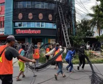 Buah Batu Bandung Bersih Kabel, APJATEL Lanjutkan Penataan ke Jalan Muhammad Toha dan Cibaduyut Penataan Kabel di Buah Batu Rampung, Lebih dari 200 Tiang Dicabut