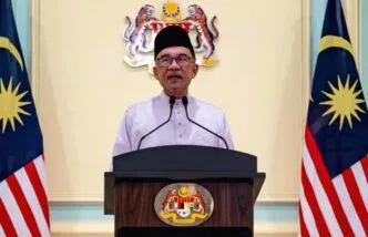 Tak Ikuti Bank Dunia, Malaysia Pertahankan Subsidi RON95 untuk Warga Lokal