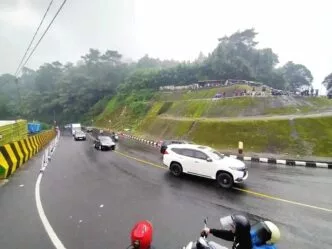 Arus ke puncak di cianjur dijadikan satu arah