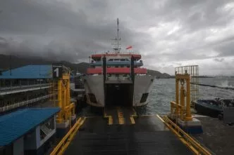 Cuaca buruk di pelabuhan bakauheni