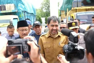 Gubernur aceh mualem