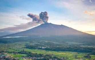Gunung marapi erupsi 2 desember