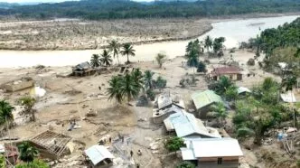 Kerusakan berat akibat banjir di aceh utara