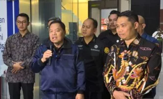 Kpk tangkap bupati bekasi dalam OTT